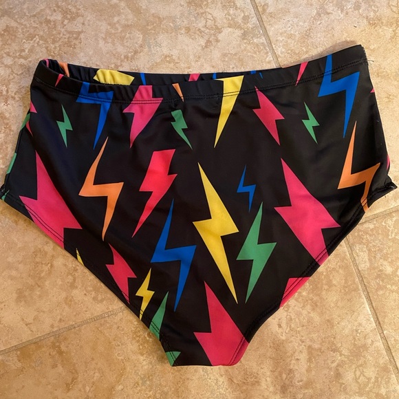 Rave Set by Dolls Kill - Picture 4 of 5